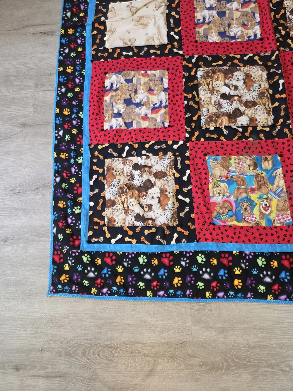 Sewing Dogs Handmade Dog Lover Quilt 52 x 63 Lap, Throw, Blanket, Gift